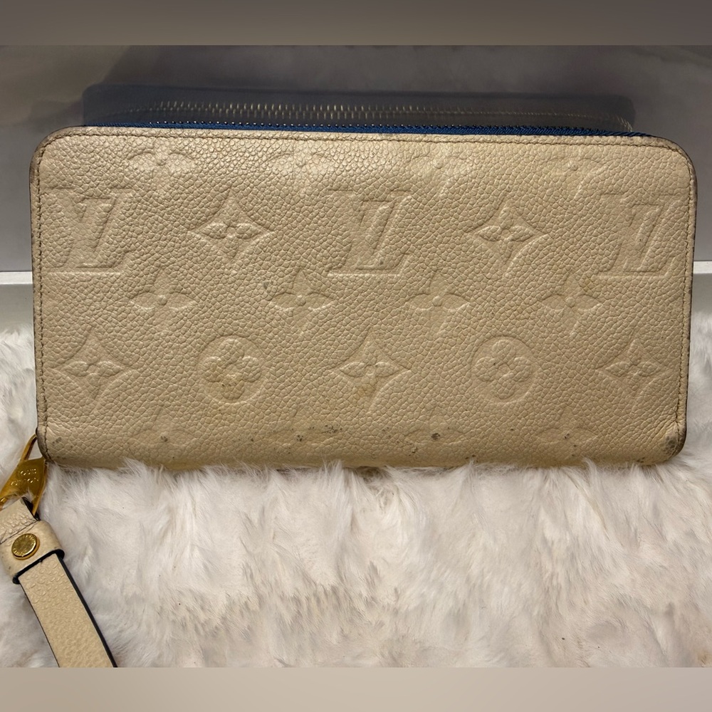 LOUIS VUITTON-SP4198 Cream Empreinte Zippy Wallet